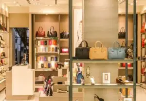 Apparel store storefront representing a small business seeking financing and working capital from Star Rich Funding.